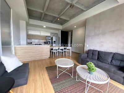Apartamento de 2 alcobas en arriendo en Loma De Los Parra, Medellín, 97 m² · foto 3 de 20