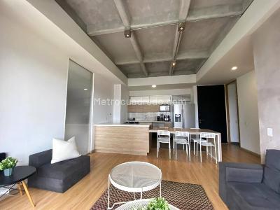 Apartamento de 2 alcobas en arriendo en Loma De Los Parra, Medellín, 97 m² · foto 6 de 20