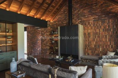 Apartamento de 3 alcobas en venta en Las Palmas, Medellín, 450 m² · foto 12 de 20