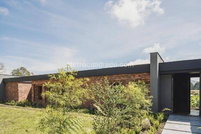 Apartamento de 3 alcobas en venta en Las Palmas, Medellín, 450 m² · foto 20 de 20