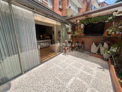 Casa de 3 alcobas en venta en El Tesoro, Medellín, 320 m² · foto 11 de 18