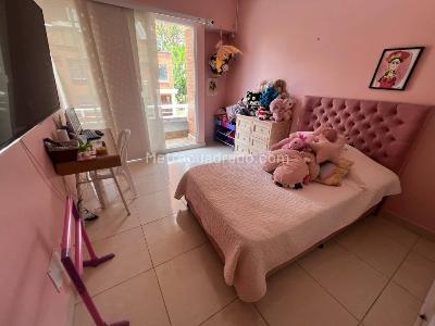 Casa de 3 alcobas en venta en El Tesoro, Medellín, 320 m² · foto 13 de 18