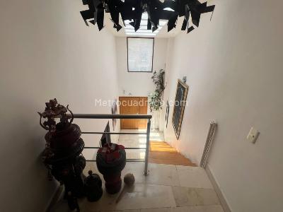 Casa de 3 alcobas en venta en El Tesoro, Medellín, 320 m² · foto 15 de 18
