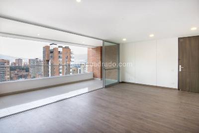 Apartamento de 3 alcobas en arriendo en Loma De Los Parra, Medellín, 135 m² · foto 4 de 15