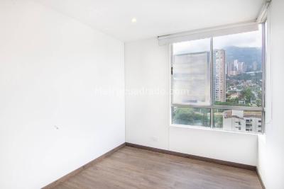 Apartamento de 3 alcobas en arriendo en Loma De Los Parra, Medellín, 135 m² · foto 5 de 15