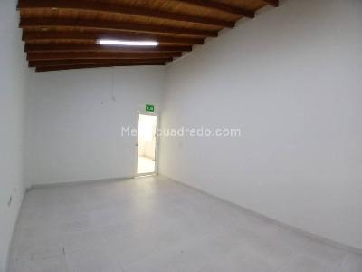 Casa de 5 alcobas en arriendo en Centro, Medellín, 450 m² · foto 9 de 16