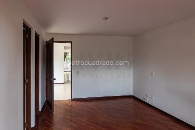Apartamento de 2 alcobas en arriendo en Astorga, Medellín, 95 m² · foto 10 de 15