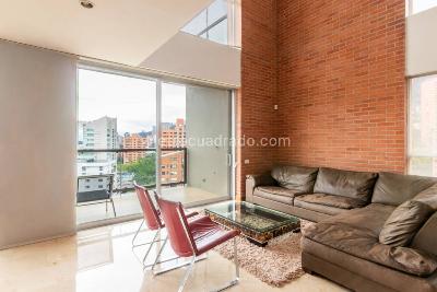 Apartamento de 3 alcobas en venta en Loma De Los Parra, Medellín, 207 m² · foto 3 de 20