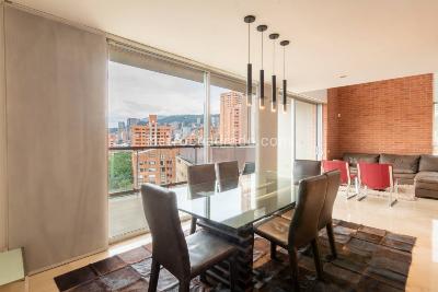 Apartamento de 3 alcobas en venta en Loma De Los Parra, Medellín, 207 m² · foto 8 de 20