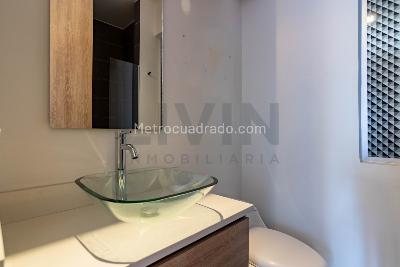 Apartamento de 2 alcobas en arriendo en Loma De Los Parra, Medellín, 95 m² · foto 10 de 12