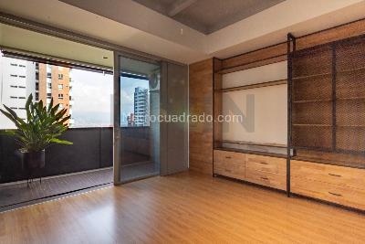 Apartamento de 2 alcobas en arriendo en Loma De Los Parra, Medellín, 95 m² · foto 1 de 12