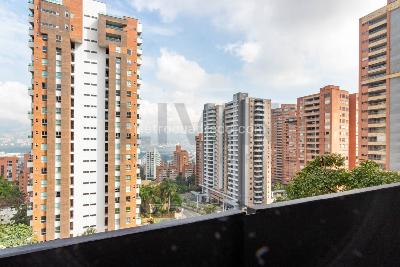Apartamento de 2 alcobas en arriendo en Loma De Los Parra, Medellín, 95 m² · foto 3 de 12