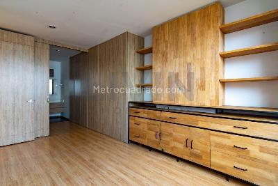 Apartamento de 2 alcobas en arriendo en Loma De Los Parra, Medellín, 95 m² · foto 8 de 12