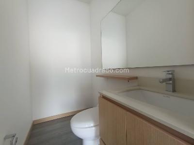 Apartamento de 1 alcoba en arriendo en Cola Del Zorro, Medellín, 70 m² · foto 12 de 14