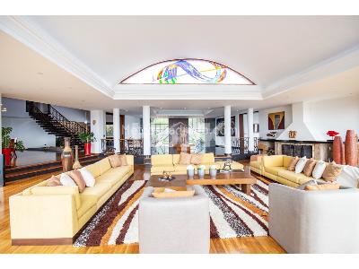 Casa de 5 alcobas en venta en Altos De Hycata, Chía, 1977 m² · foto 4 de 20