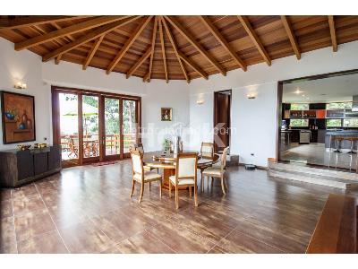 Casa de 5 alcobas en venta en Altos De Hycata, Chía, 1977 m² · foto 7 de 20