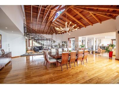 Casa de 5 alcobas en venta en Altos De Hycata, Chía, 1977 m² · foto 10 de 20