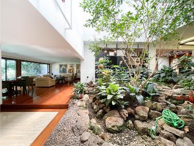 Casa de 4 alcobas en venta en Chico Norte, Bogotá, 870 m² · foto 2 de 20