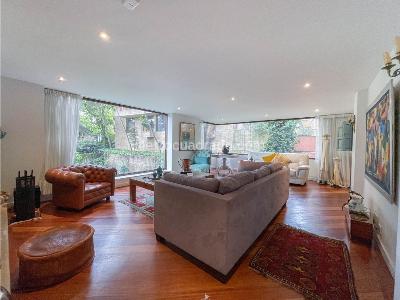 Apartamento en venta en El Refugio, Bogotá · foto 2 de 20