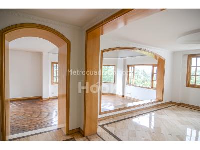 Apartamento de 4 alcobas en venta en Los Lagartos, Bogotá, 360 m² · foto 4 de 19