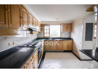 Apartamento de 4 alcobas en venta en Los Lagartos, Bogotá, 360 m² · foto 6 de 19