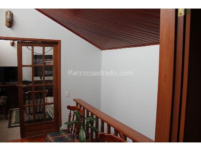 Apartamento de 3 alcobas en venta en Bella Suiza, Bogotá, 146 m² · foto 10 de 11