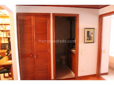 Apartamento de 3 alcobas en venta en Bella Suiza, Bogotá, 146 m² · foto 11 de 11