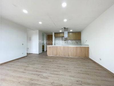 Apartaestudio en venta en Lisboa, Bogotá, 56 m² · foto 3 de 5