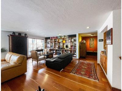 Apartamento de 3 alcobas en venta en Los Rosales, Bogotá, 230 m² · foto 3 de 20