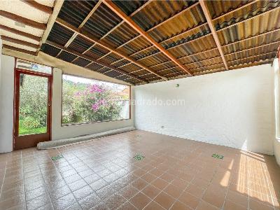 Casa en venta en San Jose De Bavaria, Bogotá · foto 6 de 18