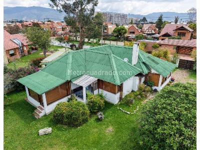 Casa en venta en San Jose De Bavaria, Bogotá · foto 16 de 18