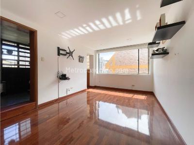Apartamento de 3 alcobas en venta en Santa Paula, Bogotá, 235 m² · foto 4 de 19