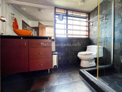 Apartamento de 3 alcobas en venta en Santa Paula, Bogotá, 235 m² · foto 13 de 19