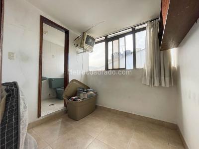 Apartamento de 3 alcobas en venta en Santa Paula, Bogotá, 235 m² · foto 17 de 19