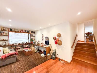 Apartamento de 3 alcobas en venta en La Cabrera, Bogotá, 286 m² · foto 9 de 15