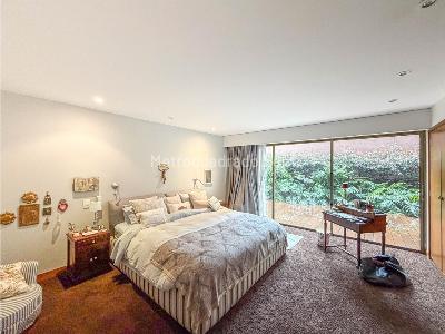 Apartamento de 3 alcobas en venta en La Cabrera, Bogotá, 286 m² · foto 11 de 15