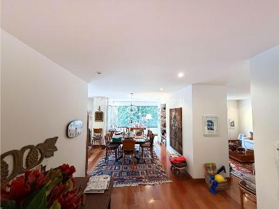 Apartamento de 3 alcobas en venta en La Cabrera, Bogotá, 286 m² · foto 14 de 15