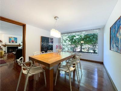 Casa de 5 alcobas en venta en El Refugio, Bogotá, 666 m² · foto 4 de 20