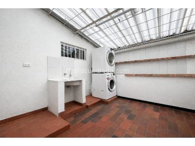 Casa de 5 alcobas en venta en El Refugio, Bogotá, 666 m² · foto 16 de 20