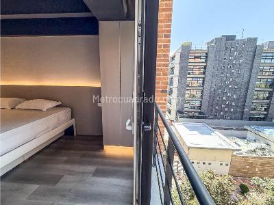 Apartaestudio en venta en Chico, Bogotá, 27 m² · foto 5 de 10