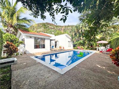Casa de 3 alcobas en venta en El Peñon, Girardot, 140 m² · foto 3 de 20