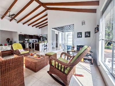 Casa de 3 alcobas en venta en El Peñon, Girardot, 140 m² · foto 10 de 20