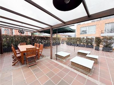 Apartamento de 2 alcobas en venta en Calleja Alta, Bogotá, 93 m² · foto 12 de 18