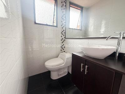 Apartamento en venta en Quinta Camacho, Bogotá · foto 15 de 17