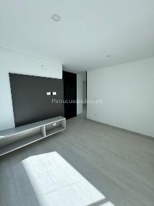 Casa de 5 alcobas en venta en Altos De La Carolina, Ibagué, 287 m² · foto 14 de 20