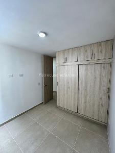 Apartamento de 3 alcobas en venta en Conjunto Girona, Ibagué, 61 m² · foto 9 de 16