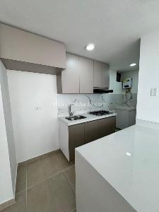 Apartamento de 3 alcobas en venta en Conjunto Girona, Ibagué, 61 m² · foto 7 de 16