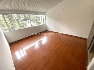 Casa de 4 alcobas en venta en El Polo, Bogotá, 189 m² · foto 11 de 20
