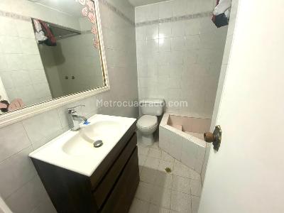 Casa de 4 alcobas en venta en El Polo, Bogotá, 189 m² · foto 14 de 20