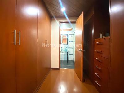 Casa de 4 alcobas en venta en Las Villas, Bogotá, 305 m² · foto 18 de 20